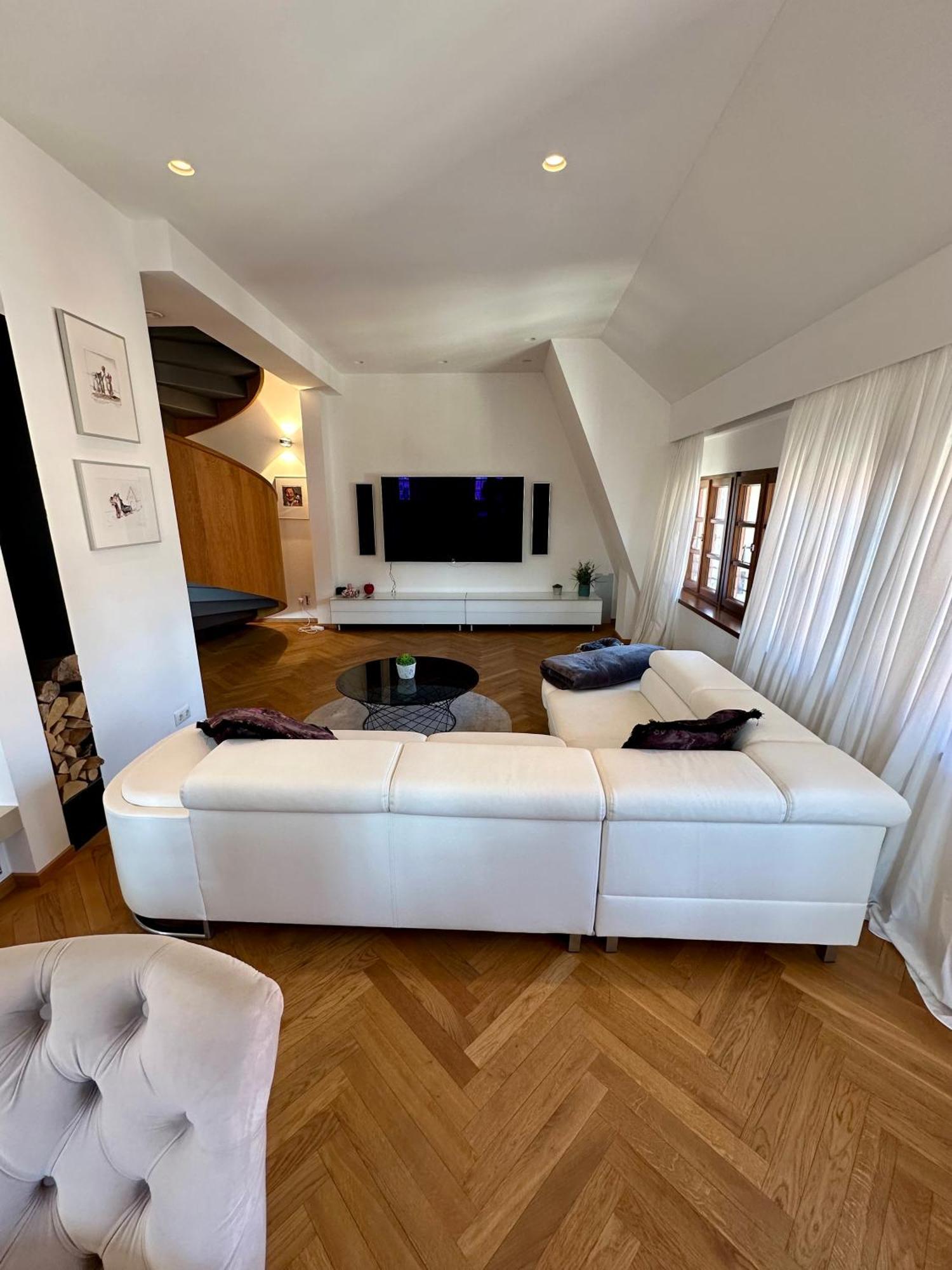 Luxus Suite Mit Einmaligem Blick Auf Die Frauenkirche Dresden Buitenkant foto