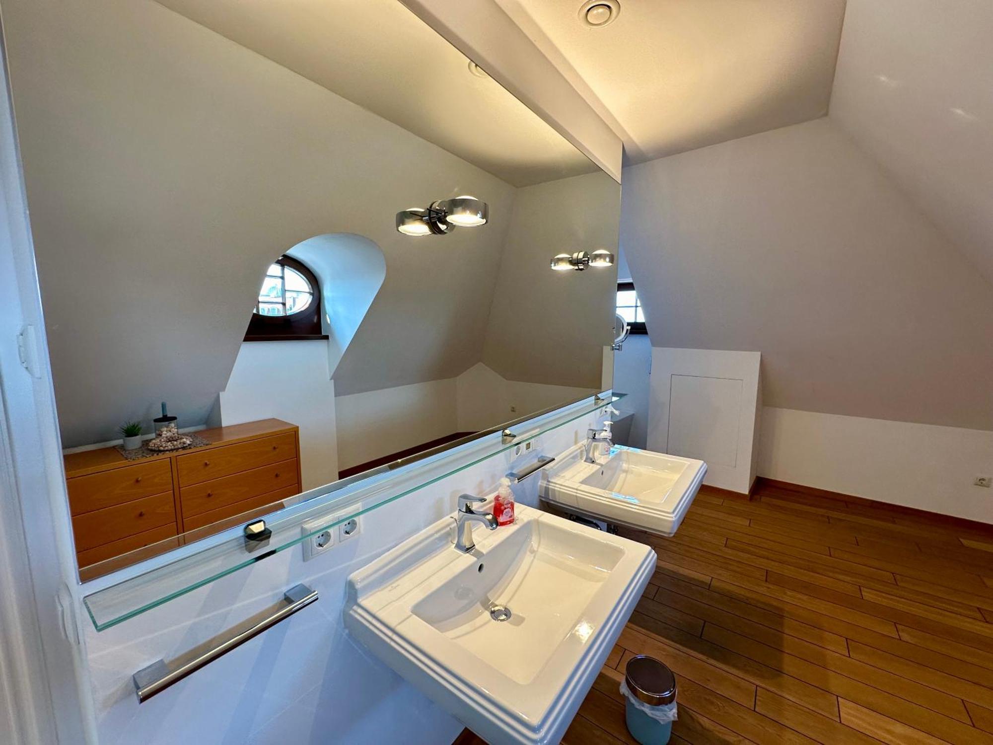 Luxus Suite Mit Einmaligem Blick Auf Die Frauenkirche Dresden Buitenkant foto