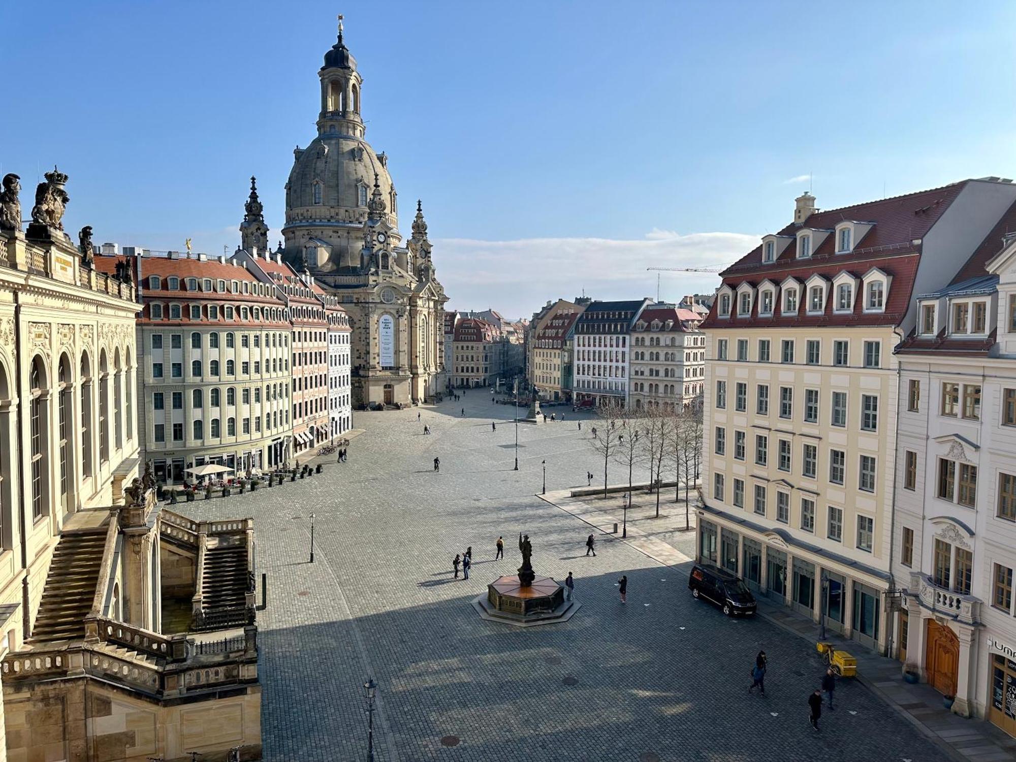 Luxus Suite Mit Einmaligem Blick Auf Die Frauenkirche Dresden Buitenkant foto