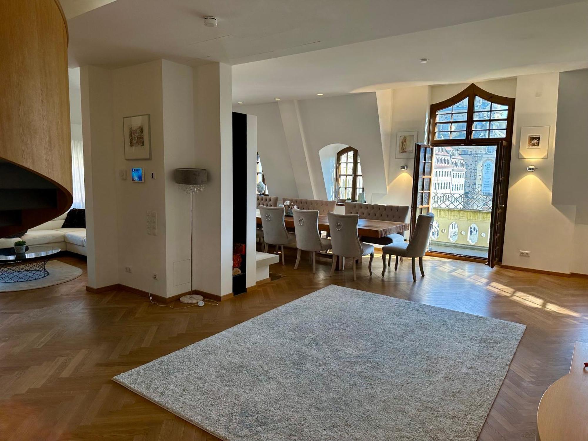 Luxus Suite Mit Einmaligem Blick Auf Die Frauenkirche Dresden Buitenkant foto